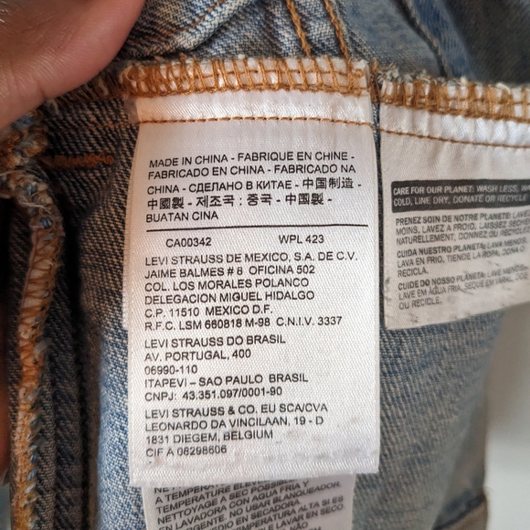 Levi's Denim Jacket - Picture 7 of 9